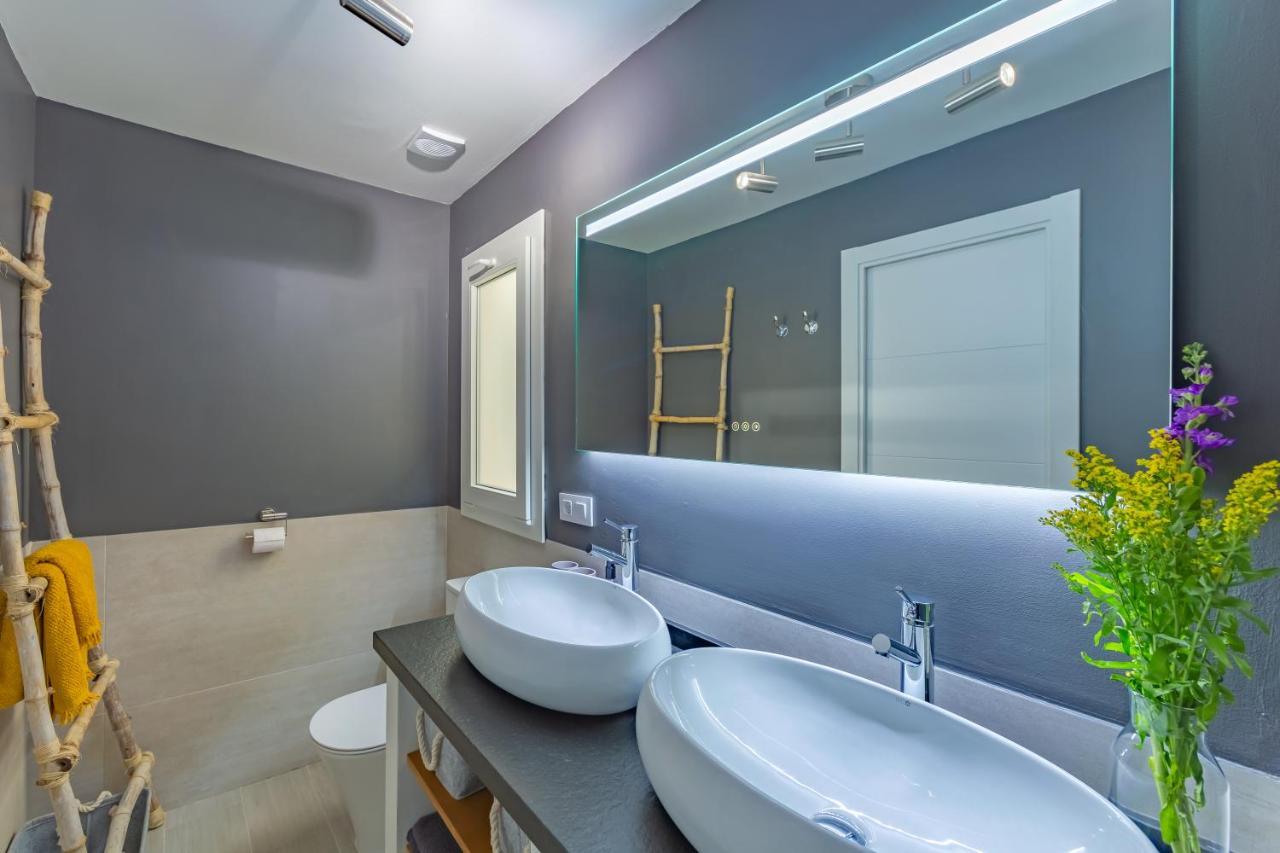 Near Beach, Cosy Terrace, Pool & Fibre Wifi Apartamento