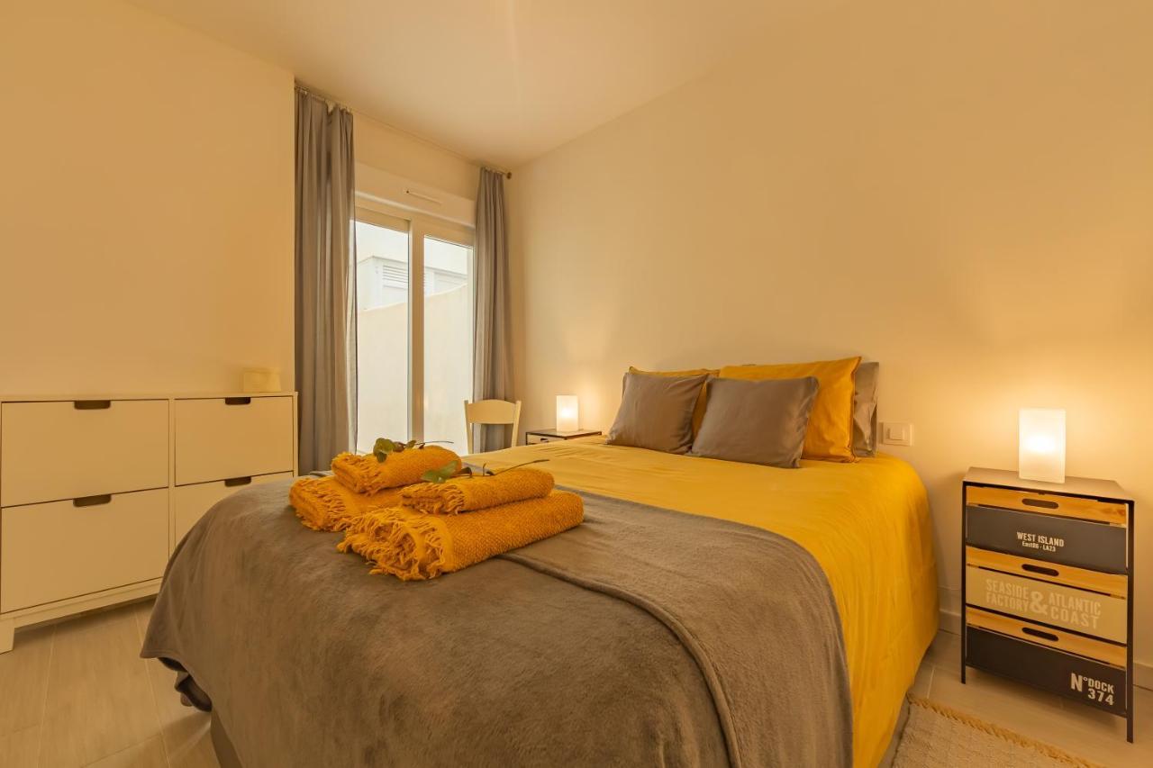 Near Beach, Cosy Terrace, Pool & Fibre Wifi Apartamento