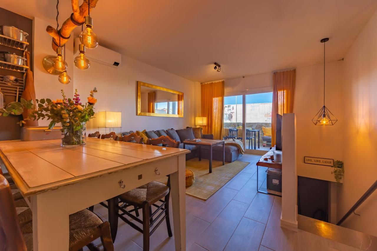 Apartamento Near Beach, Cosy Terrace, Pool & Fibre Wifi