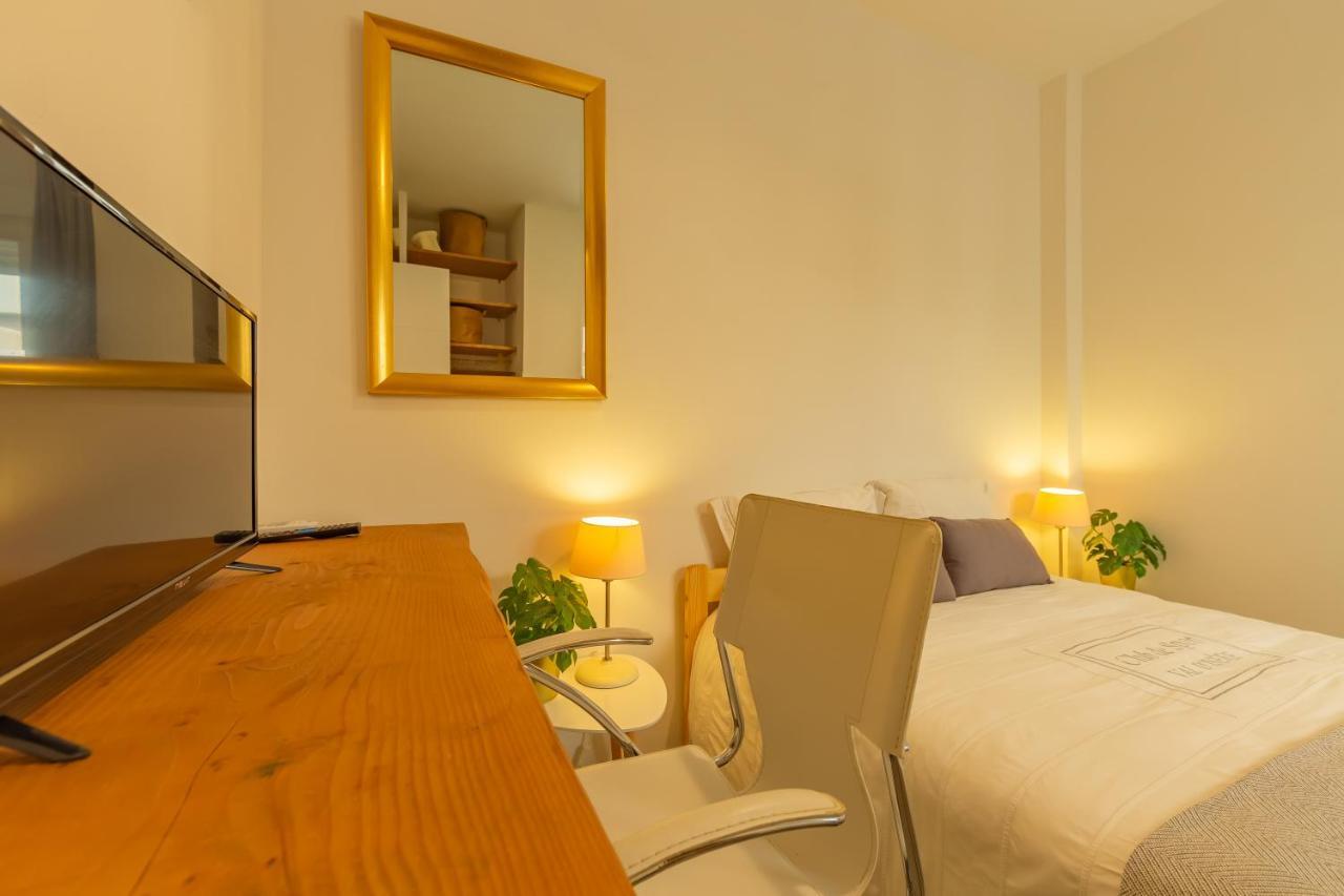 Apartamento Near Beach, Cosy Terrace, Pool & Fibre Wifi